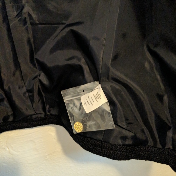 Talbot's Petites // Textured Zip Up Blazer Jacket - Picture 7 of 7